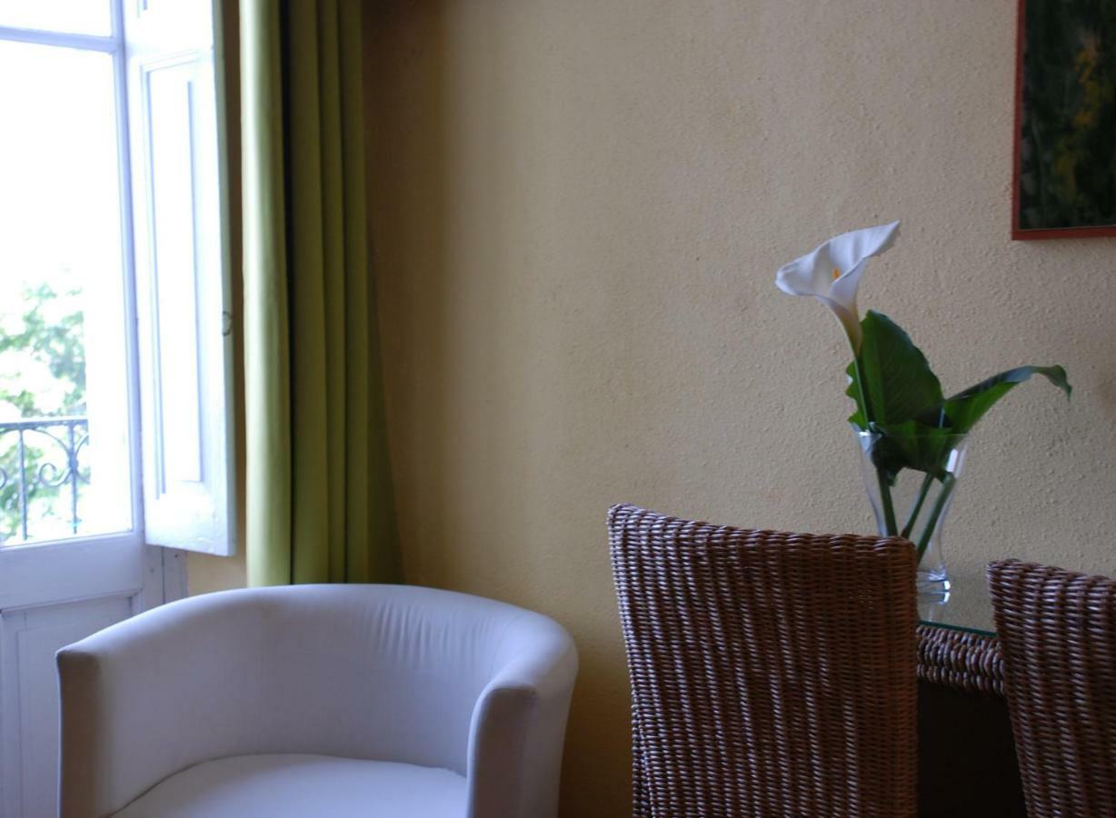 Hostal Zaragoza Χονδαρρίμπια Εξωτερικό φωτογραφία