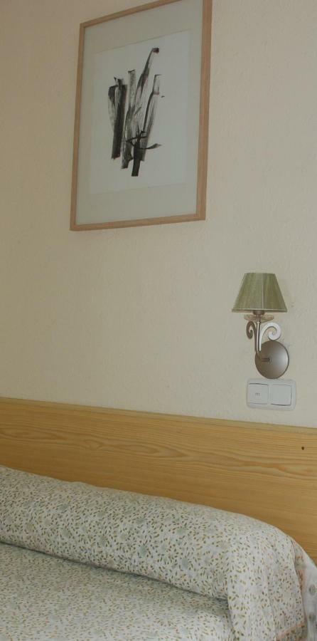 Hostal Zaragoza Χονδαρρίμπια Εξωτερικό φωτογραφία