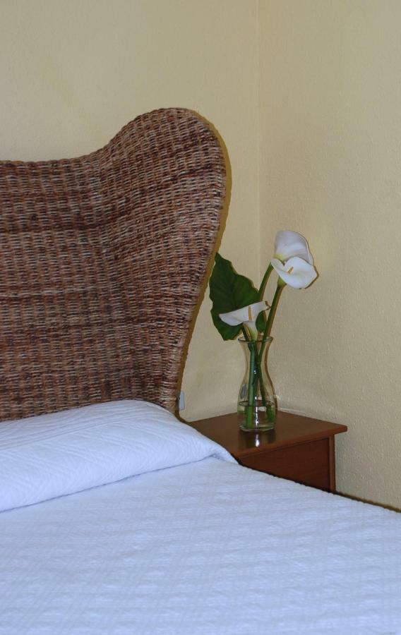 Hostal Zaragoza Χονδαρρίμπια Εξωτερικό φωτογραφία